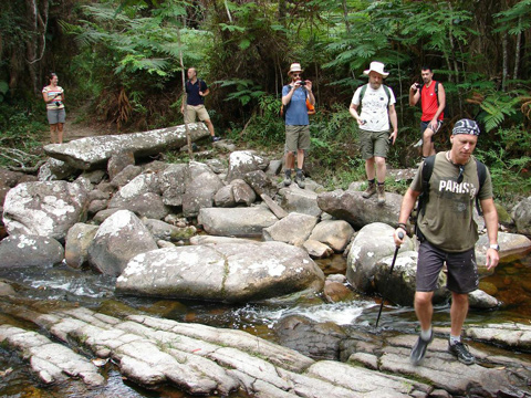 L'attraversamento del fiume nella Vale do Pati.