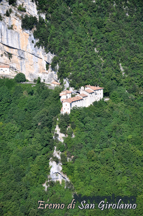 Eremo di San Girolamo, detto anche eremo di Monte Cucco.